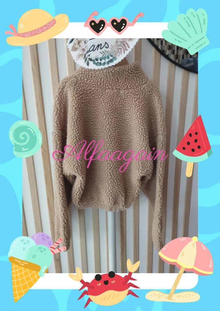 Pull teddy beige Kiabi 10ans - photo numéro 2