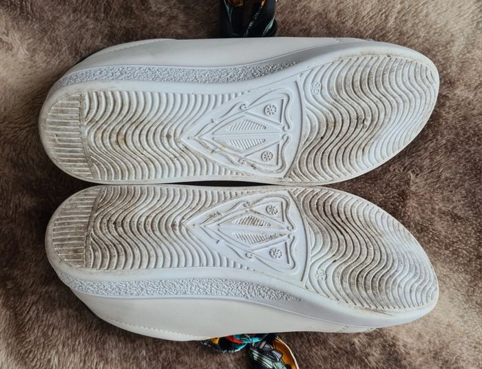 Paire de tennis taille 39 - photo numéro 6