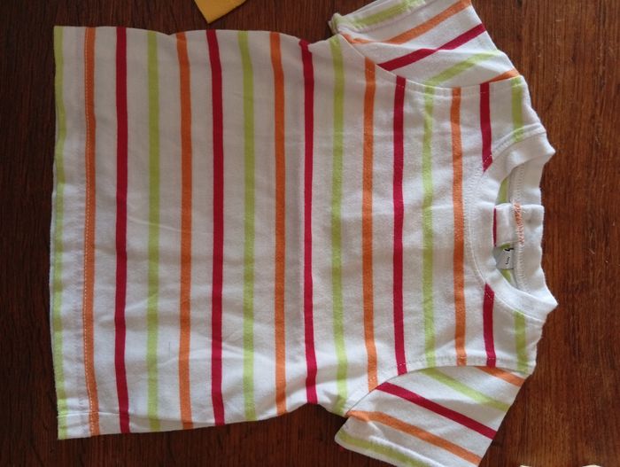 Lot de 9 t shirt taille 6 mois - photo numéro 3