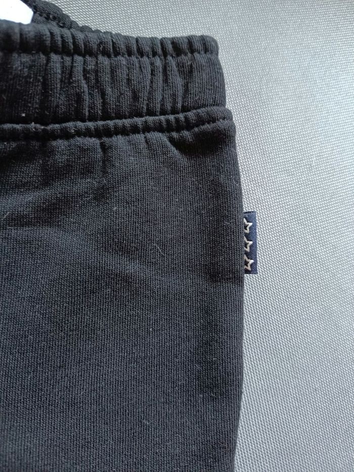 Jogging noir 🦕 Taille 3 mois - photo numéro 3