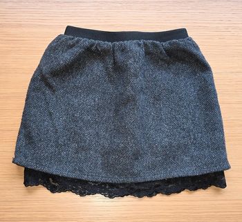 Jupe fil doré bord en dentelle 6 ans