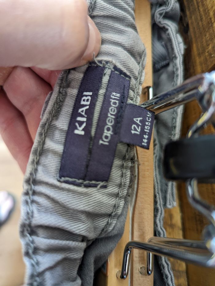 Pantalon gris Kiabi enfant 12ans - photo numéro 3