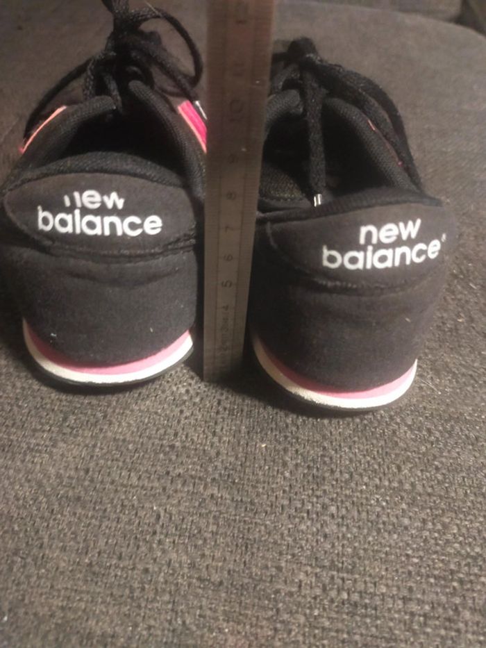 Baskets a lacets noires New Balance 420 fille T 32 - photo numéro 5