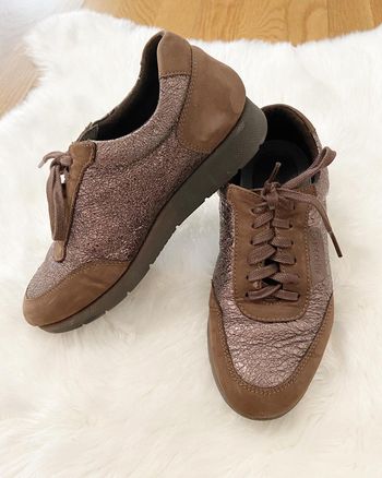 Baskets marron