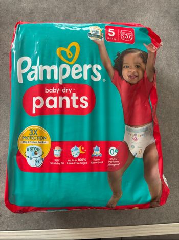 Couches Pampers baby dry pants T. 5 (x37)
