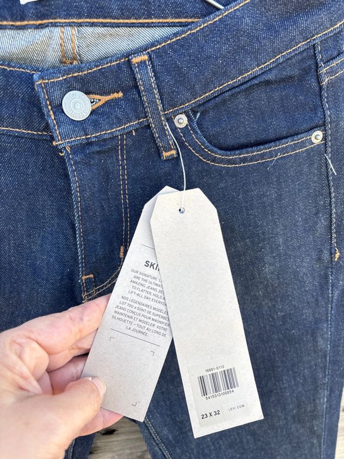 Jean skinny levis taille 23 bleu brut - photo numéro 4