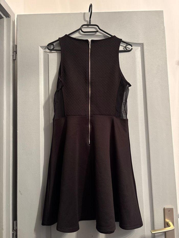 Robe Jennyfer - photo numéro 5