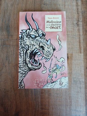 Livre Mélusine et les yaourts de la mort de Yann Autret