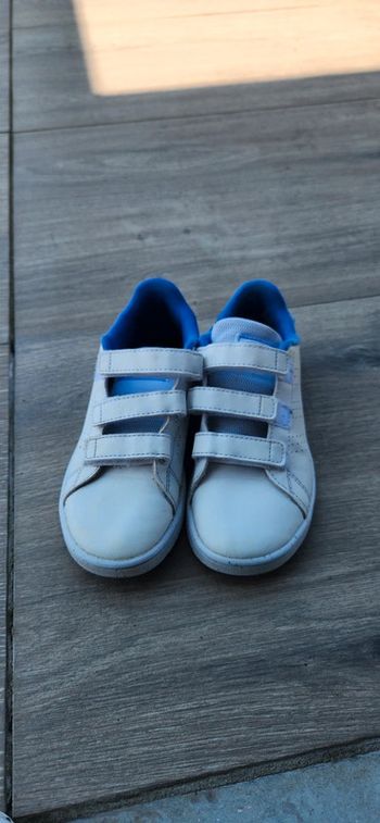 Baskets Adidas advantage