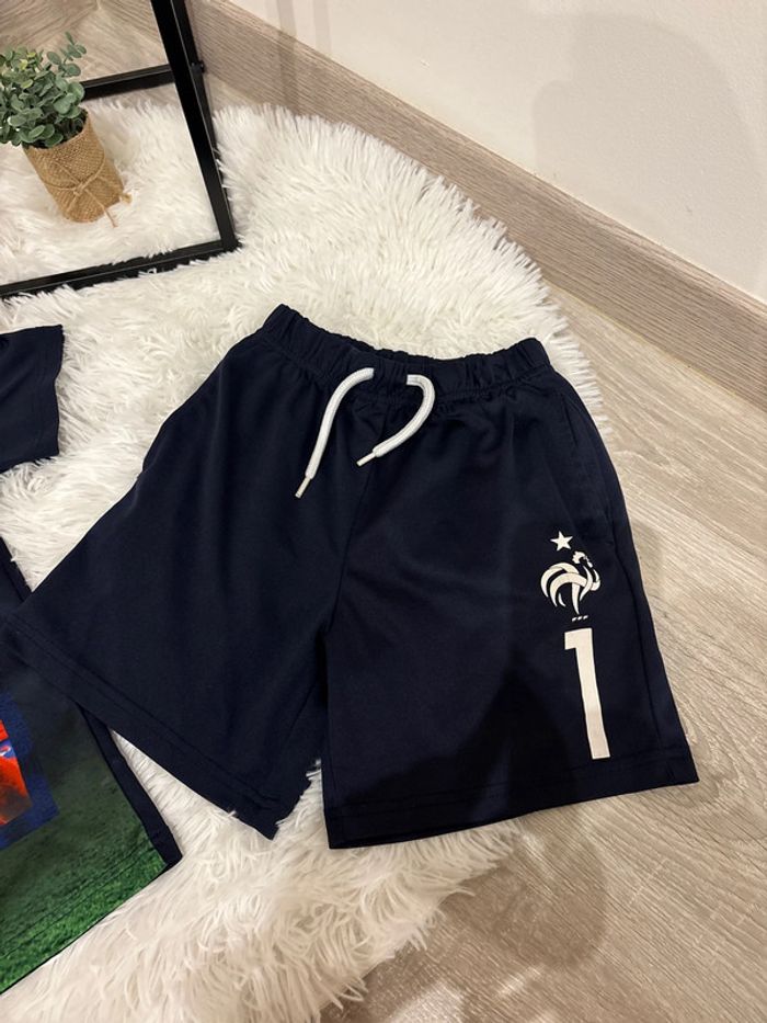 Ensemble de foot taille 8 ans - photo numéro 5