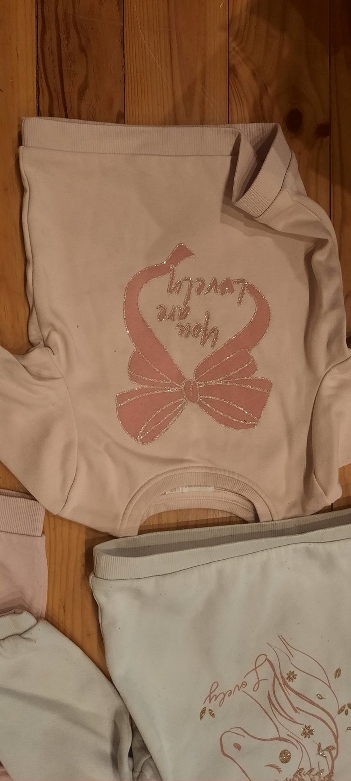 Pull fille 3 ans - photo numéro 2