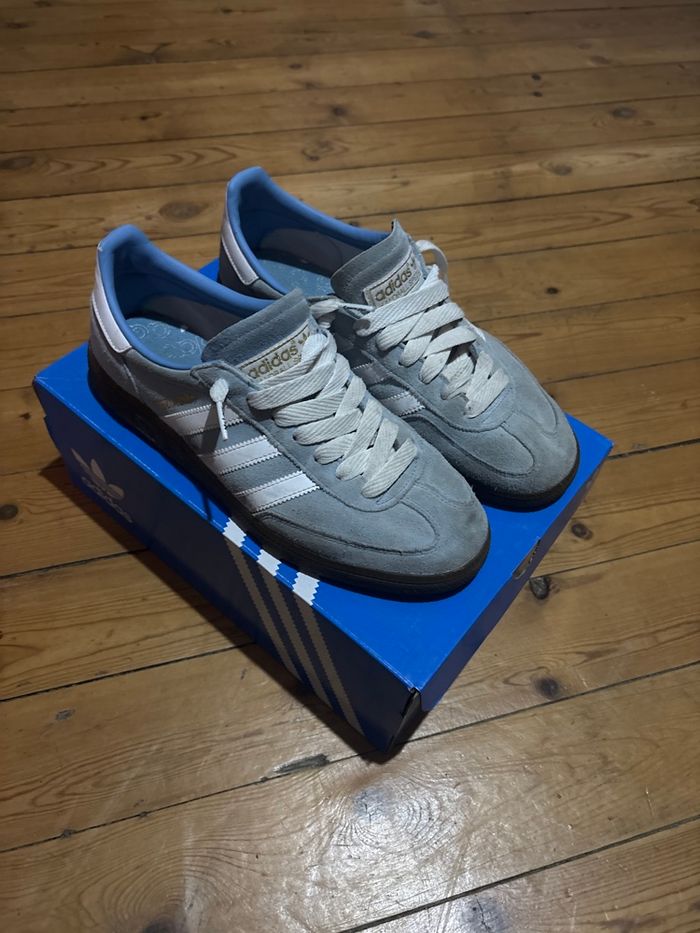 Adidas spezial - photo numéro 1
