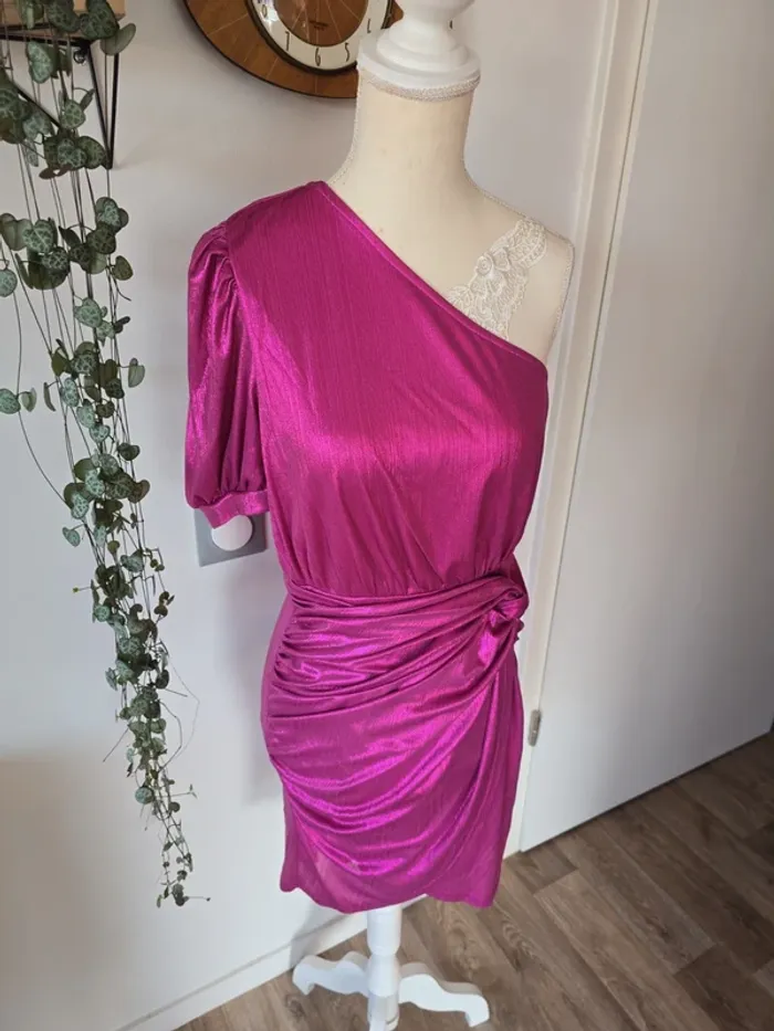 Robe asymétrique - photo numéro 2