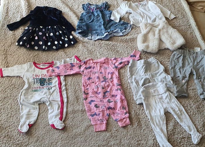 Lot 6 mois fille 9 articles