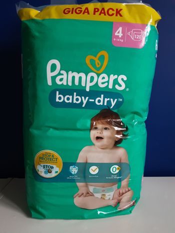 Couches pampers baby-dry  taille4 ( 9-14 kg ) 120 COUCHES