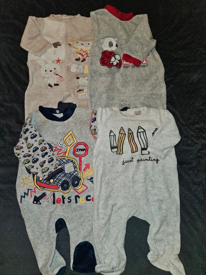 Lot pyjamas - photo numéro 2