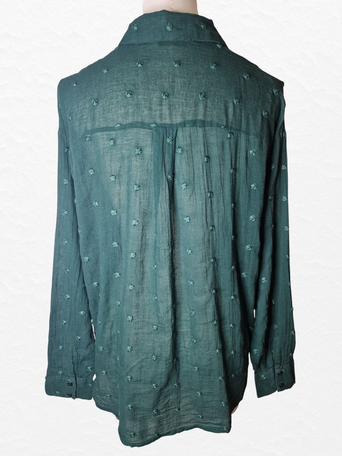 Chemisier manches longues Stradivarius –Taille S – Vert – État : Très bon - photo numéro 4
