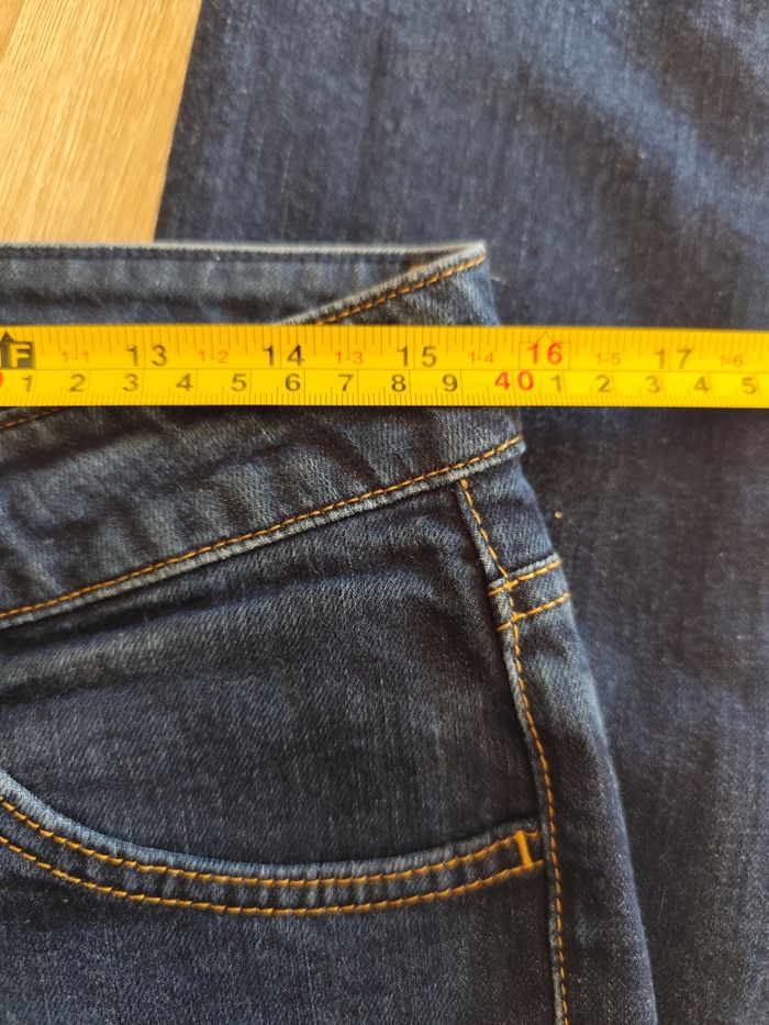 Jean T40 Bizzbee - photo numéro 3