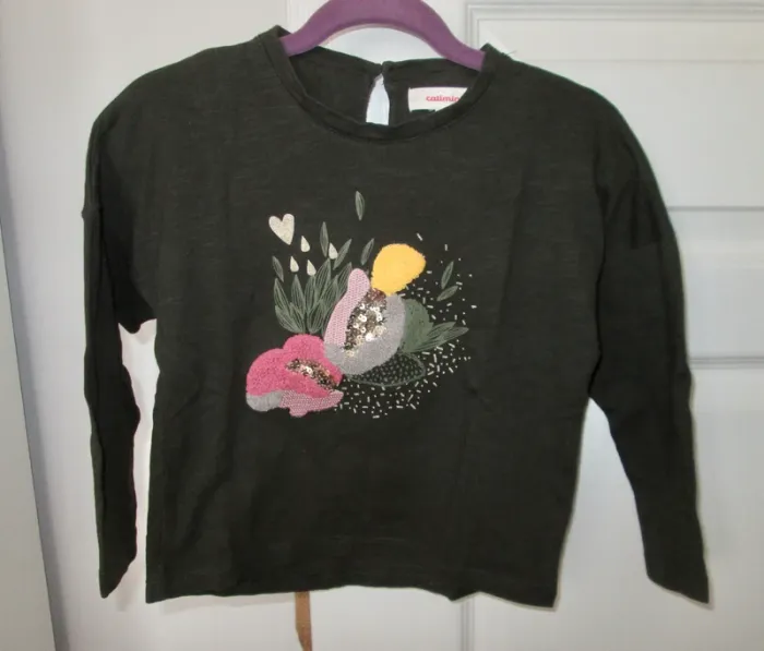 tee shirt