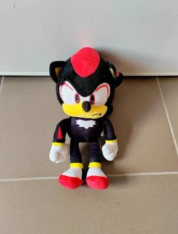 Grande peluche Sonic ( Shadow ) - 30cm