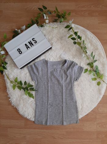 Tee-shirt gris neuf