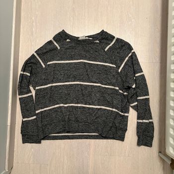 Pull H&M rayé • gris & blanc • 34 🌿