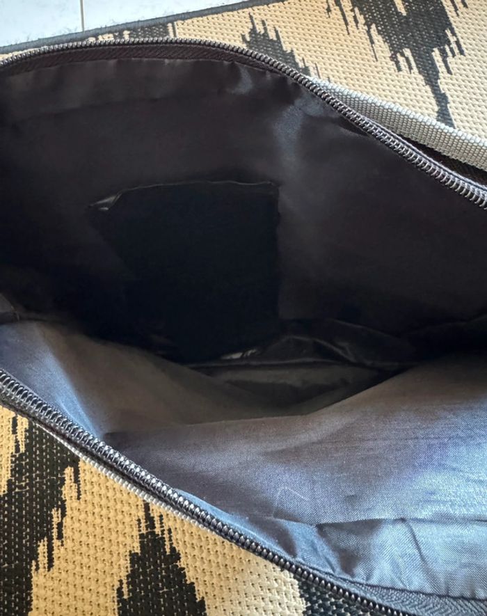 Sac à bandoulière Tomb Raider - photo numéro 5