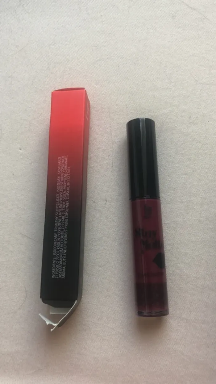 Rouge à lèvre liquide - photo numéro 2