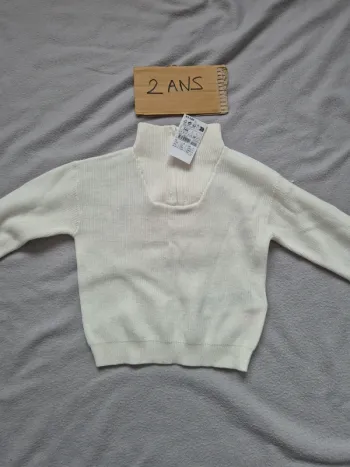 Pull neuf 24 mois kiabi