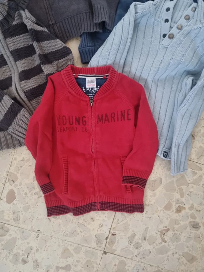 Lot pulls et gilets 24 mois - photo numéro 2