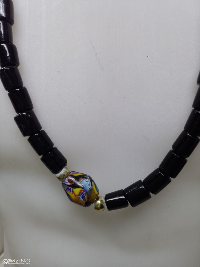 Superbe collier sur toi en perle de nyx et de verre - photo numéro 3