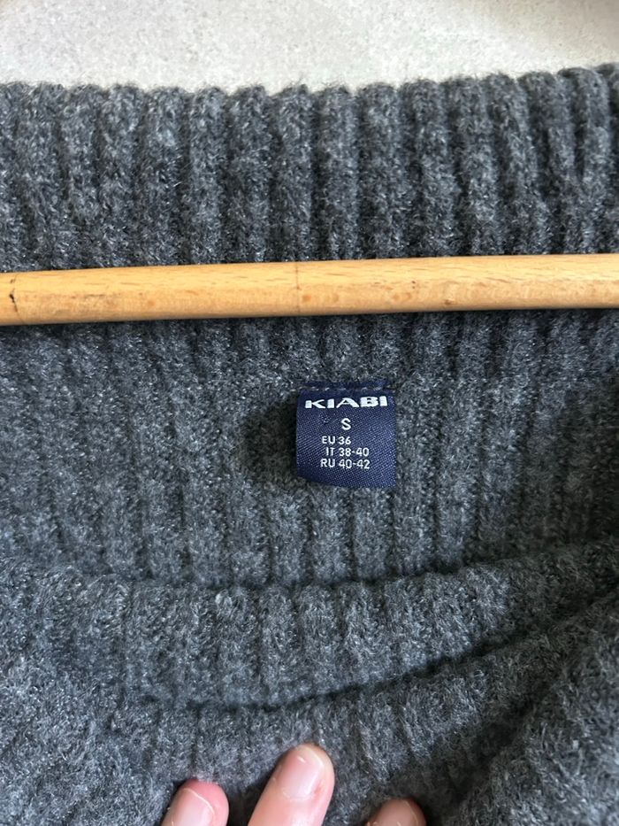 Pull gris - photo numéro 3