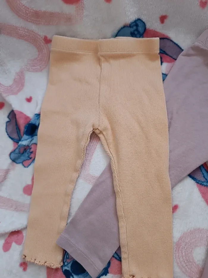 Lot leggings gemo Kiabi taille 12 mois - photo numéro 3