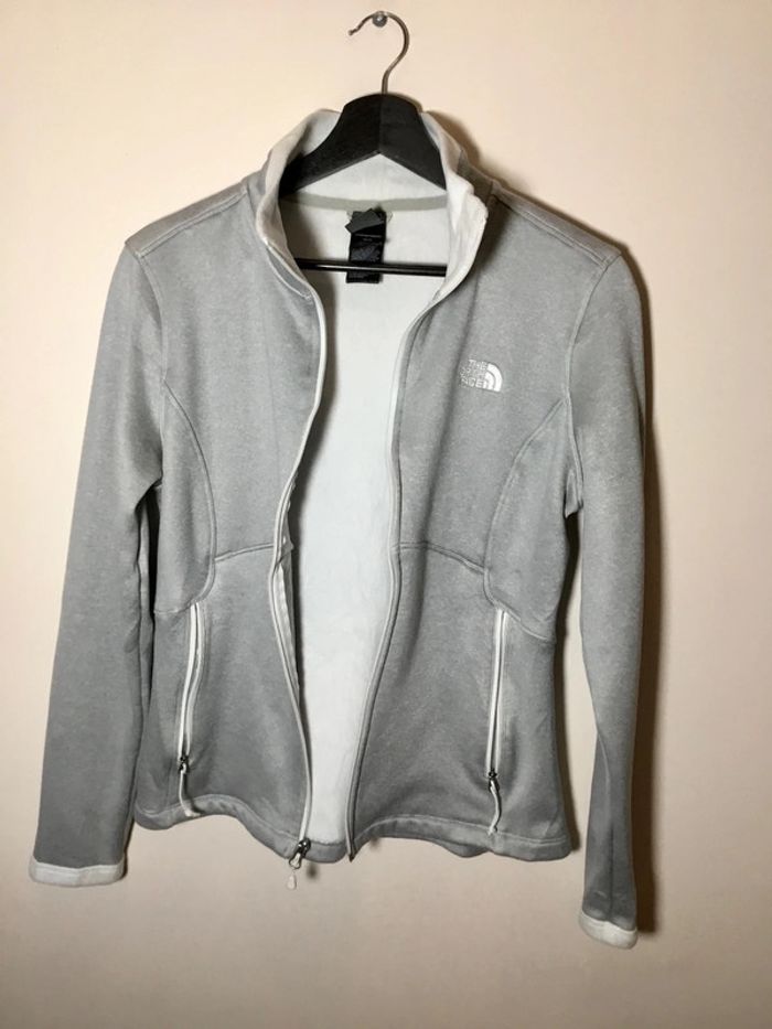 Veste polaire pour femme The North Face grise taille M 074 - photo numéro 2