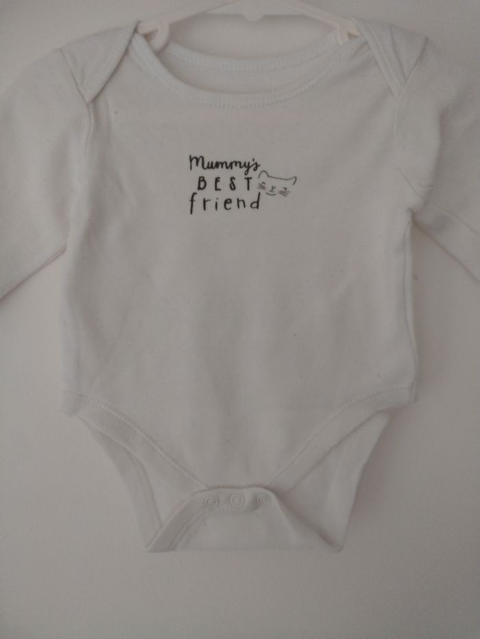 Body bébé 3 à 6 mois - photo numéro 2