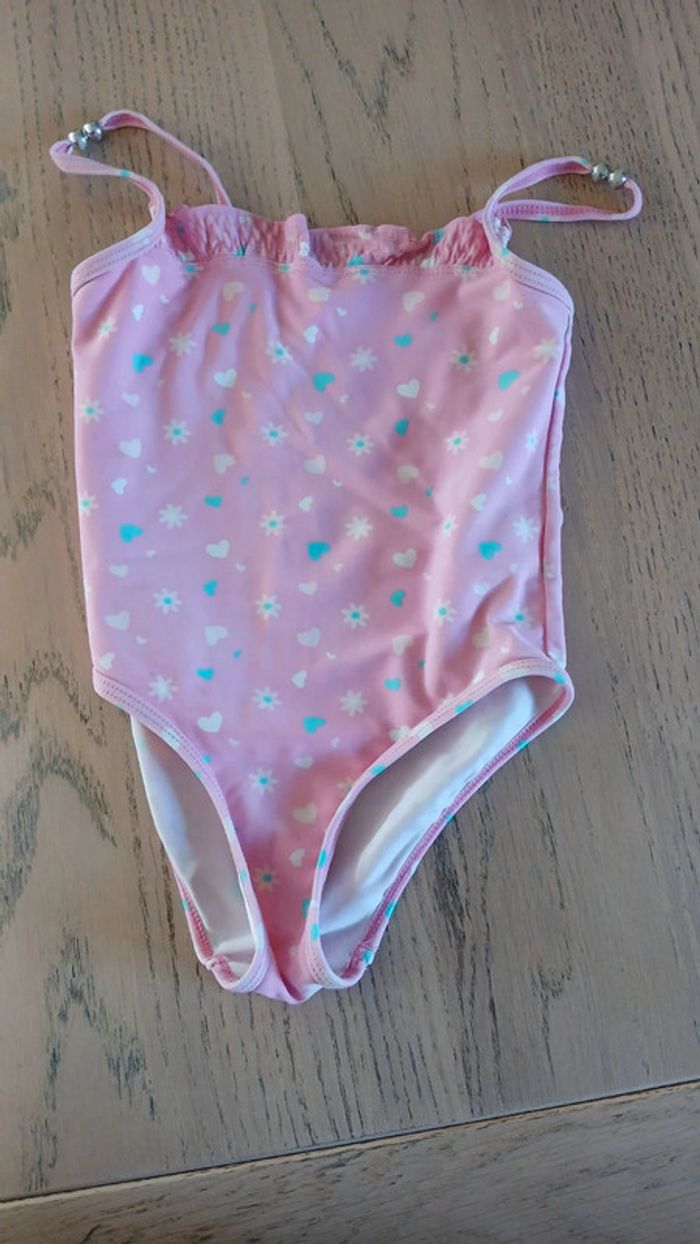 Maillot de bain fille 4/5 ans - photo numéro 2