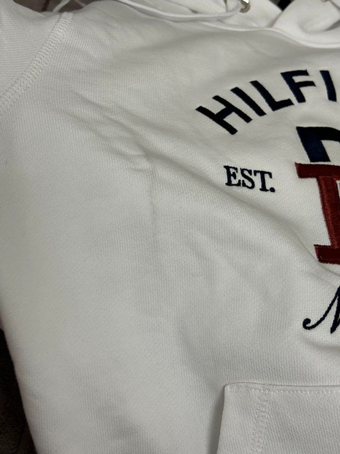 Sweat à capuche pour homme taille XS Tommy Hilfiger 179€ - photo numéro 10