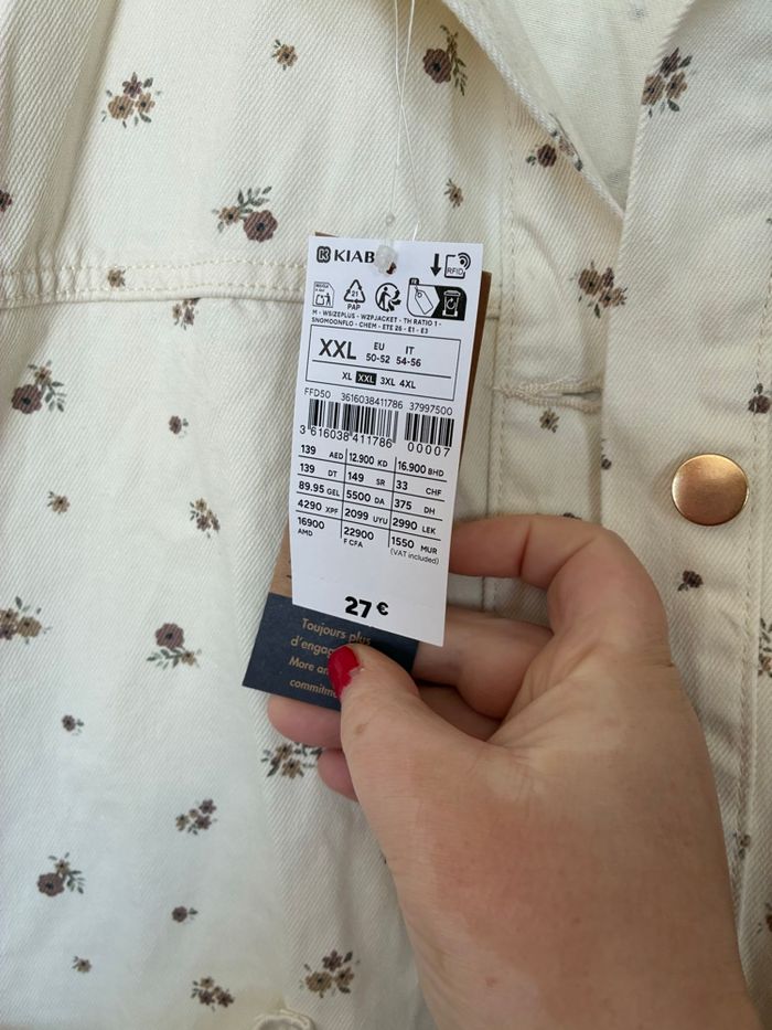 Veste blanche à fleurs état neuf - photo numéro 7