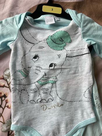 Pyjama Dumbo 3 mois tout neuf