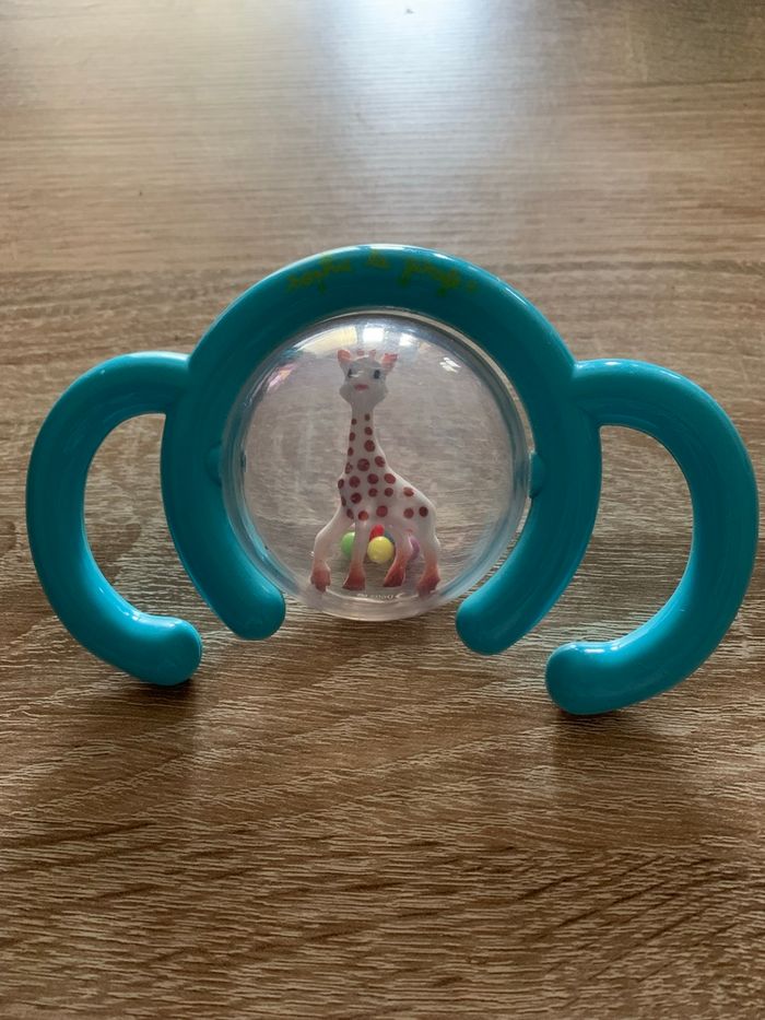 2 hochets et 1 anneau de dentition Sophie la girafe - photo numéro 2