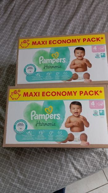 2 cartons Pampers harmonie taille 4 neuf jamais ouvert