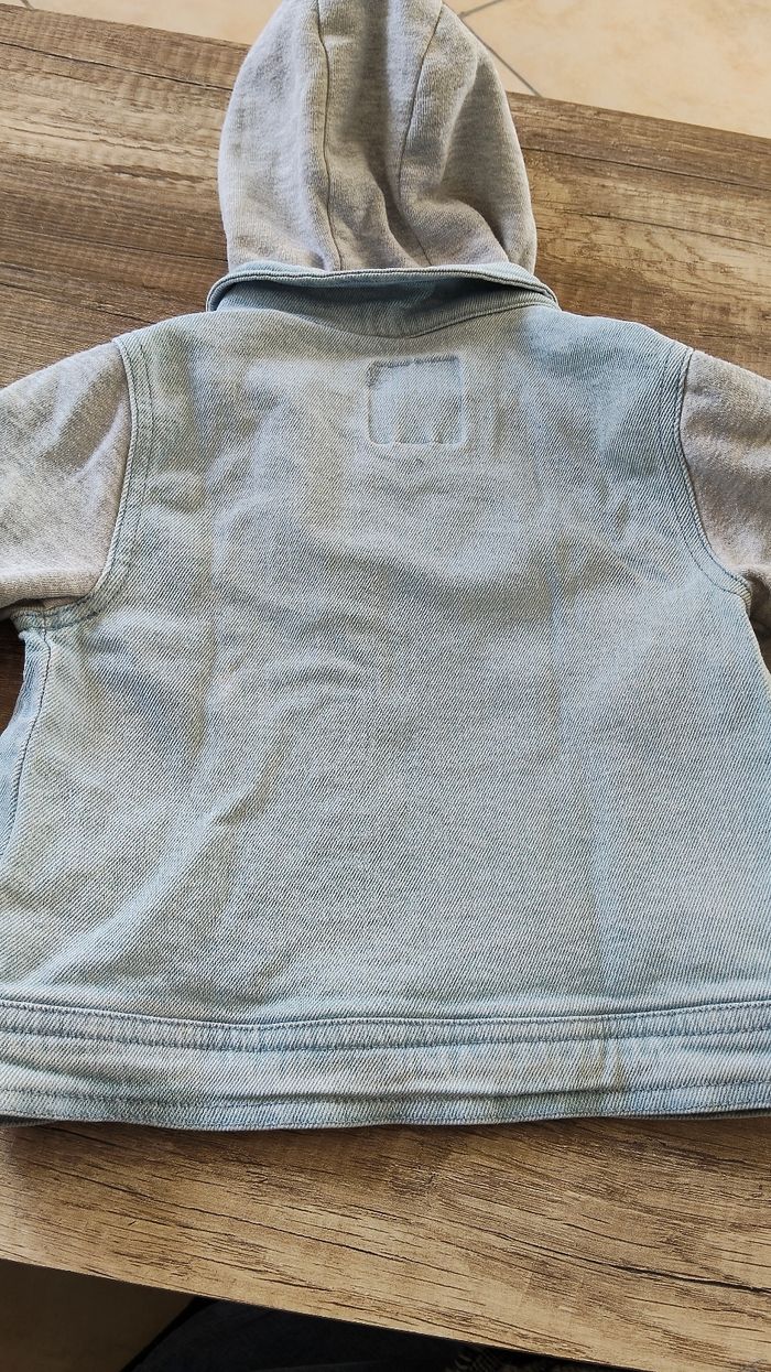 Veste en jean avec capuche 24 mois - photo numéro 6