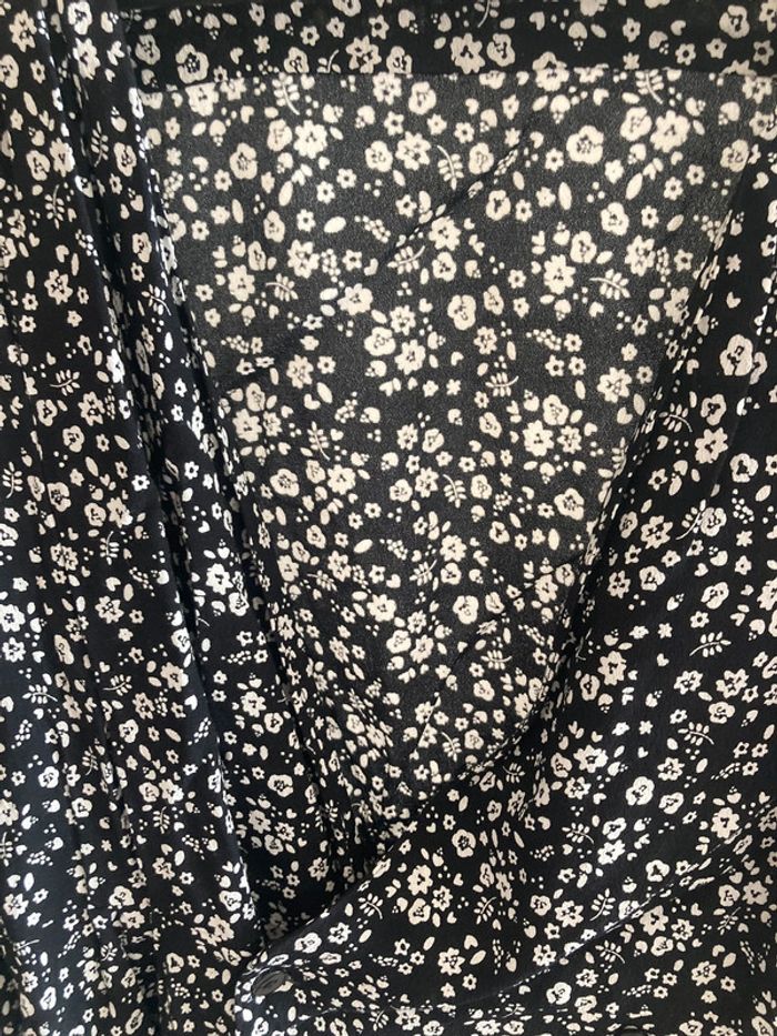Blouse  noire et blanche bizzbee - photo numéro 3