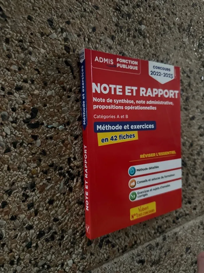 Livre, note et rappeur, fonction publique, 2022 2023 - photo numéro 2