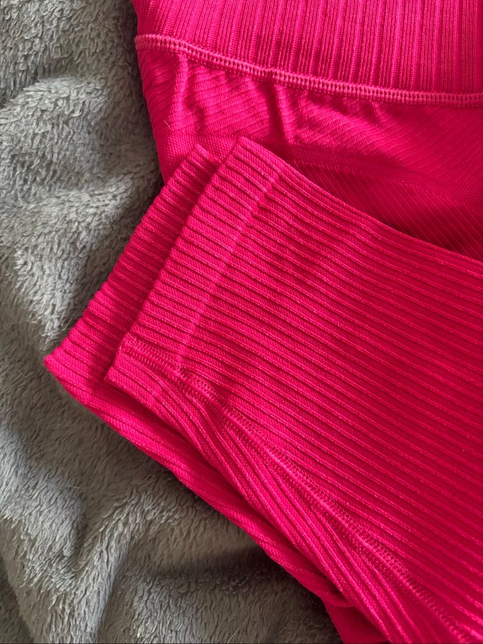 Legging de sport rose Oceans apart neuf taille 40/L - photo numéro 3