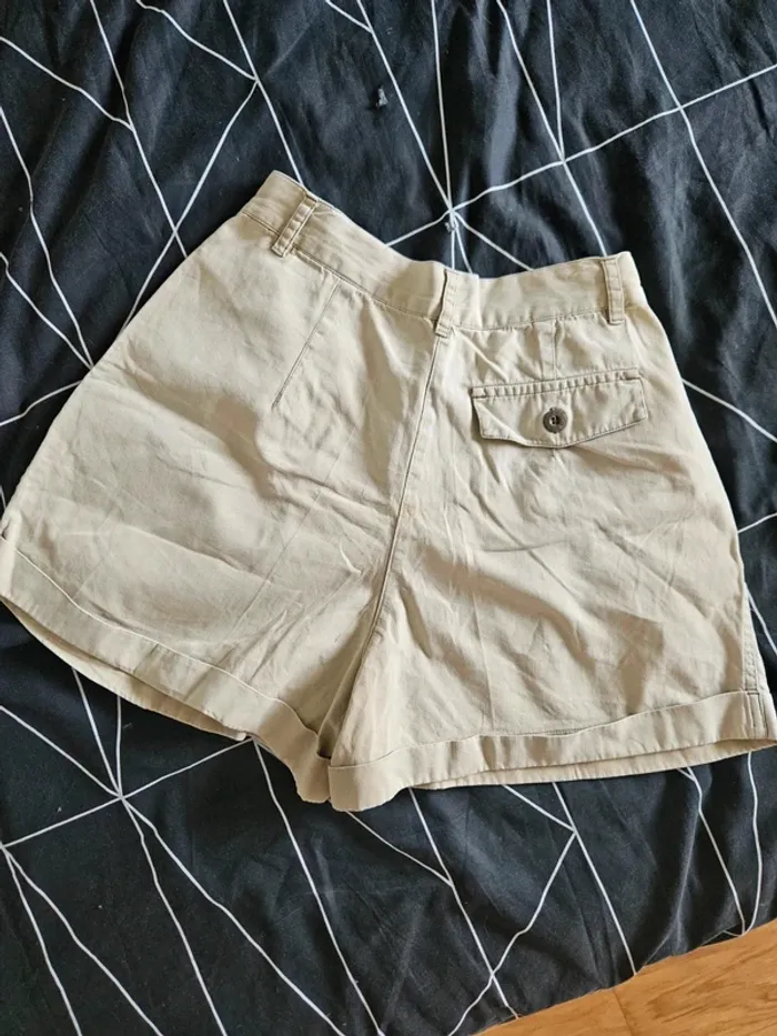 Short beige taille haute vintage Naf Naf taille 36 / S - photo numéro 5