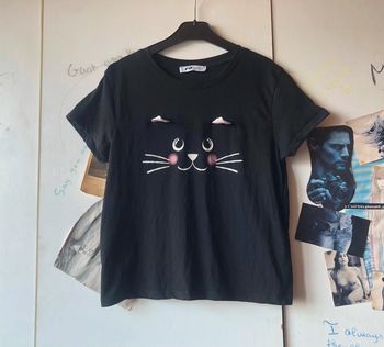 T-shirt chat