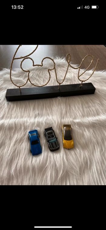 Très beau lot de trois voitures hotweels 🥰