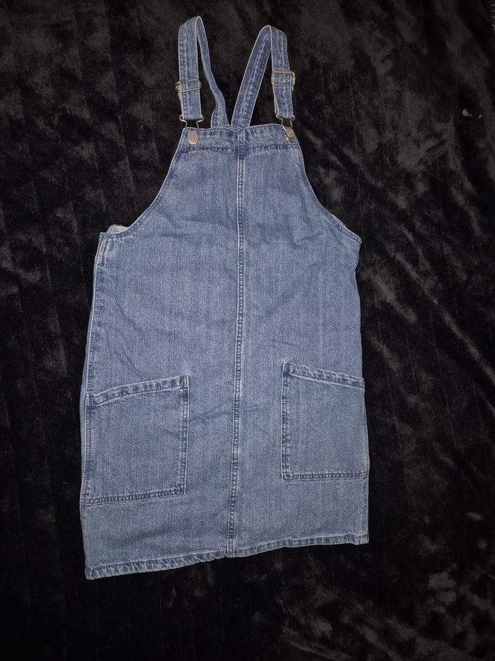 Jupe salopette - photo numéro 2