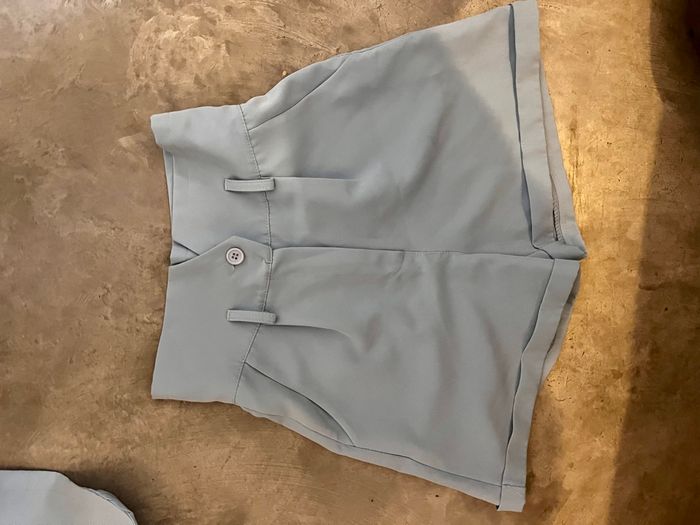 Ensemble blaser et short bleu clair - photo numéro 3